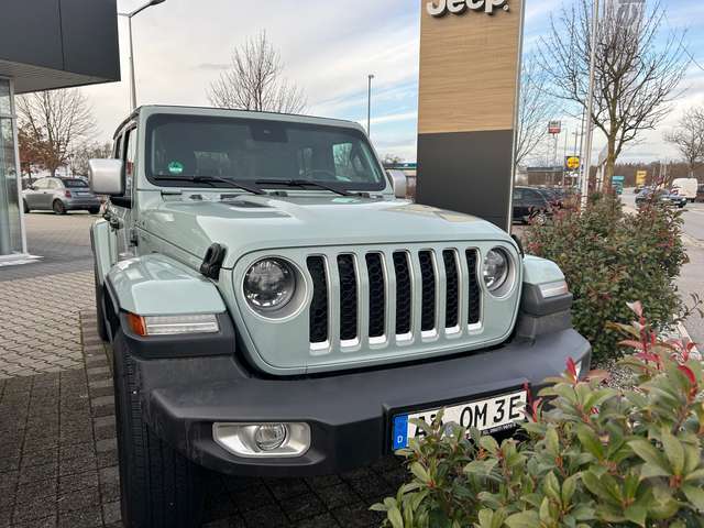 Imagine Jeep Wrangler Plug-In Hybrid Sahara 4xe