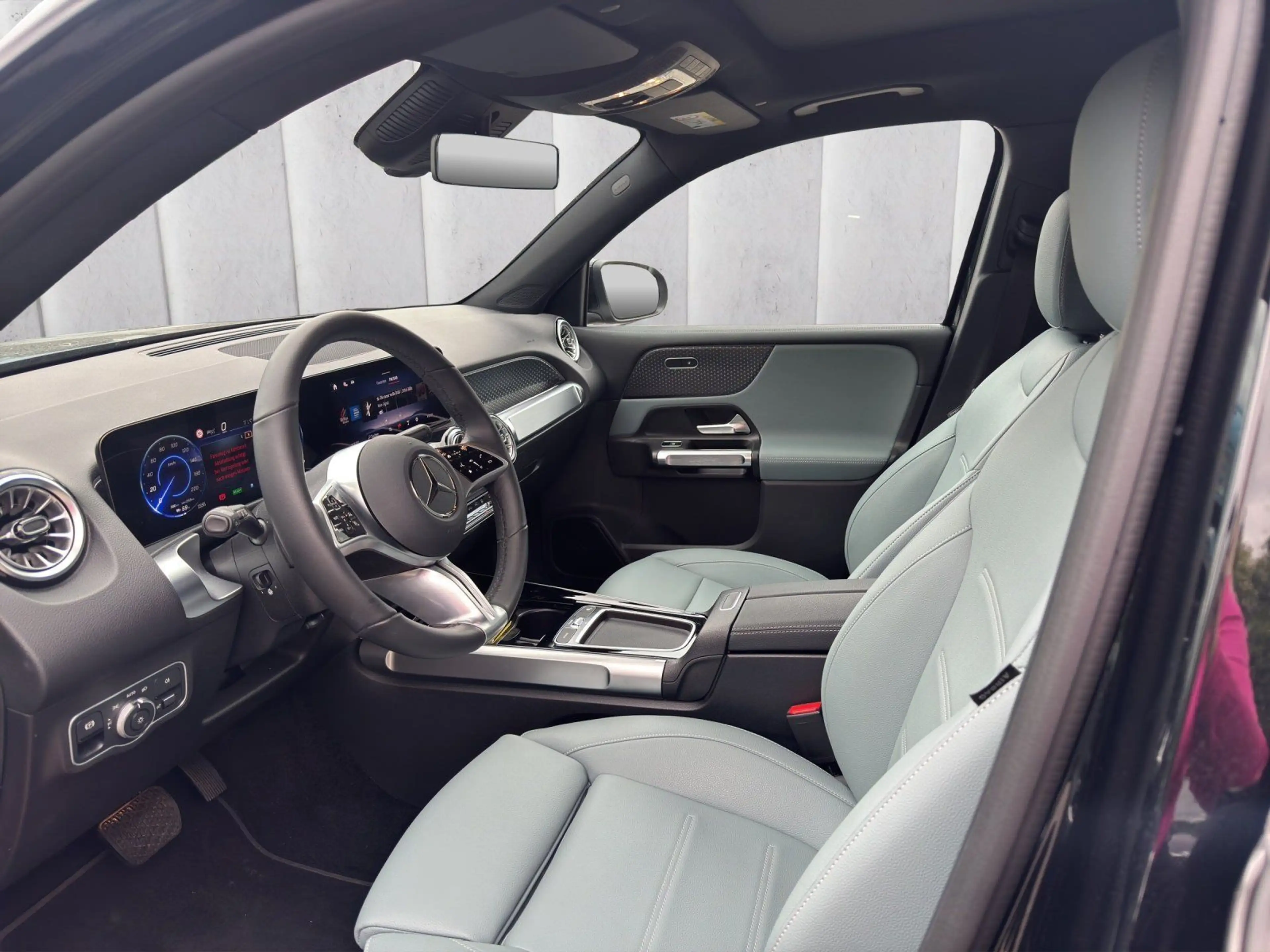 Mercedes-Benz EQB 350 Progressive 4Matic Pano 360° DIS 19"AMG — photo 9