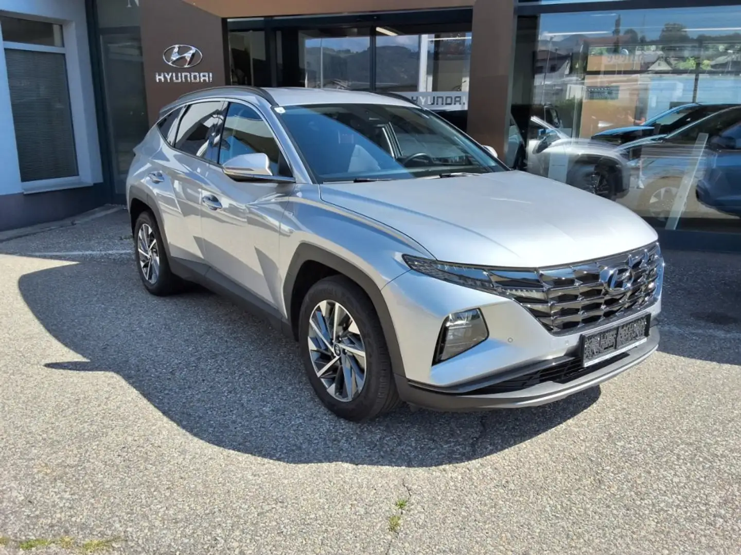 Hyundai TUCSON NX4 Trend Line 1,6 CRDi 4WD 48V DCT t1dt1 Silber - 1