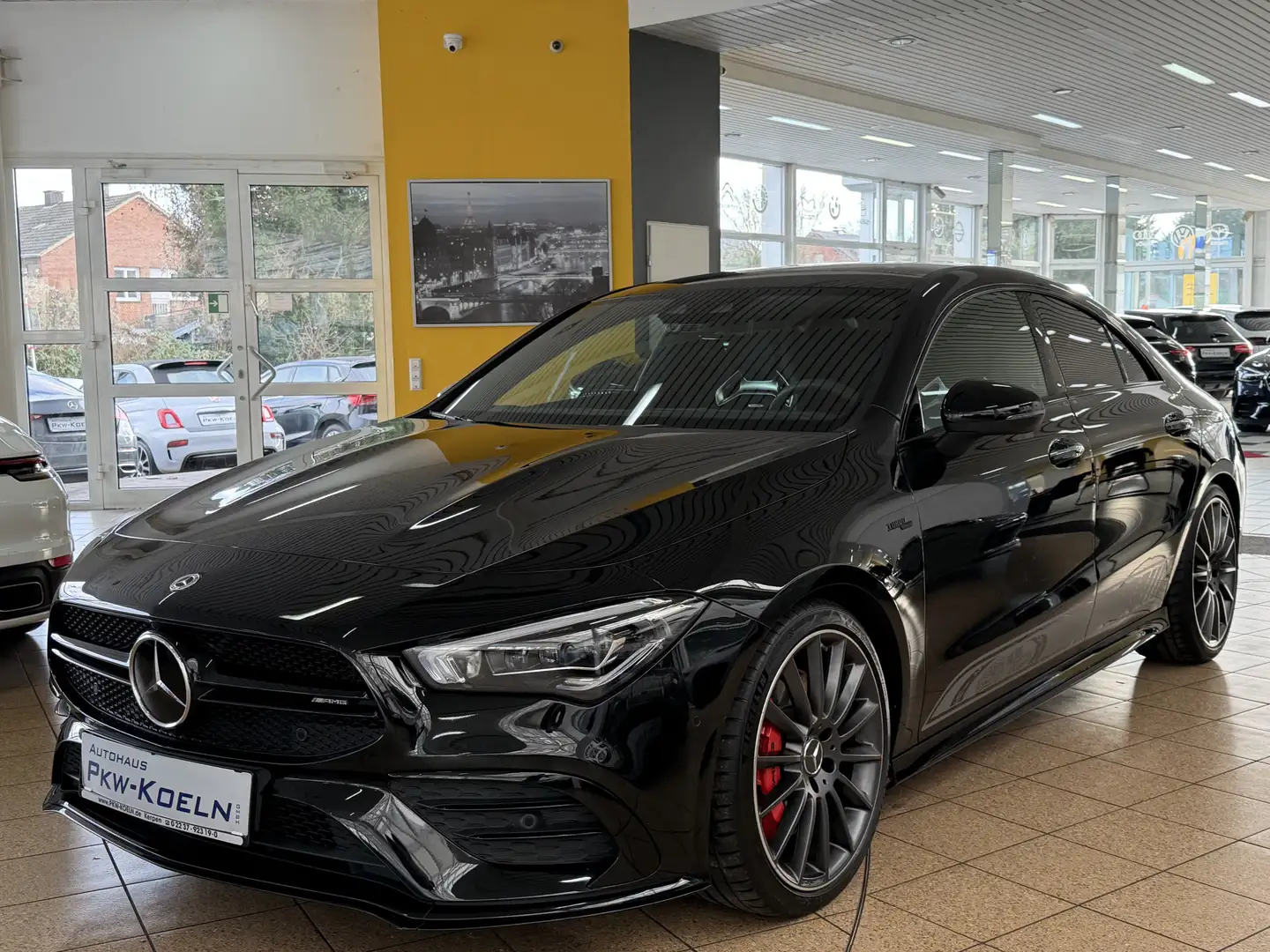 Mercedes-Benz CLA 35 AMG 4M EDiTiON 55 *PANO*NiGHT*HuD*DiSTRO* Noir - 1