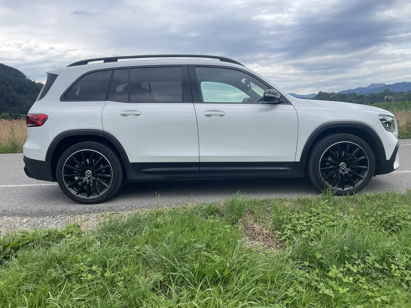 Mercedes-Benz GLB 200 d 4MATIC Aut. - 2