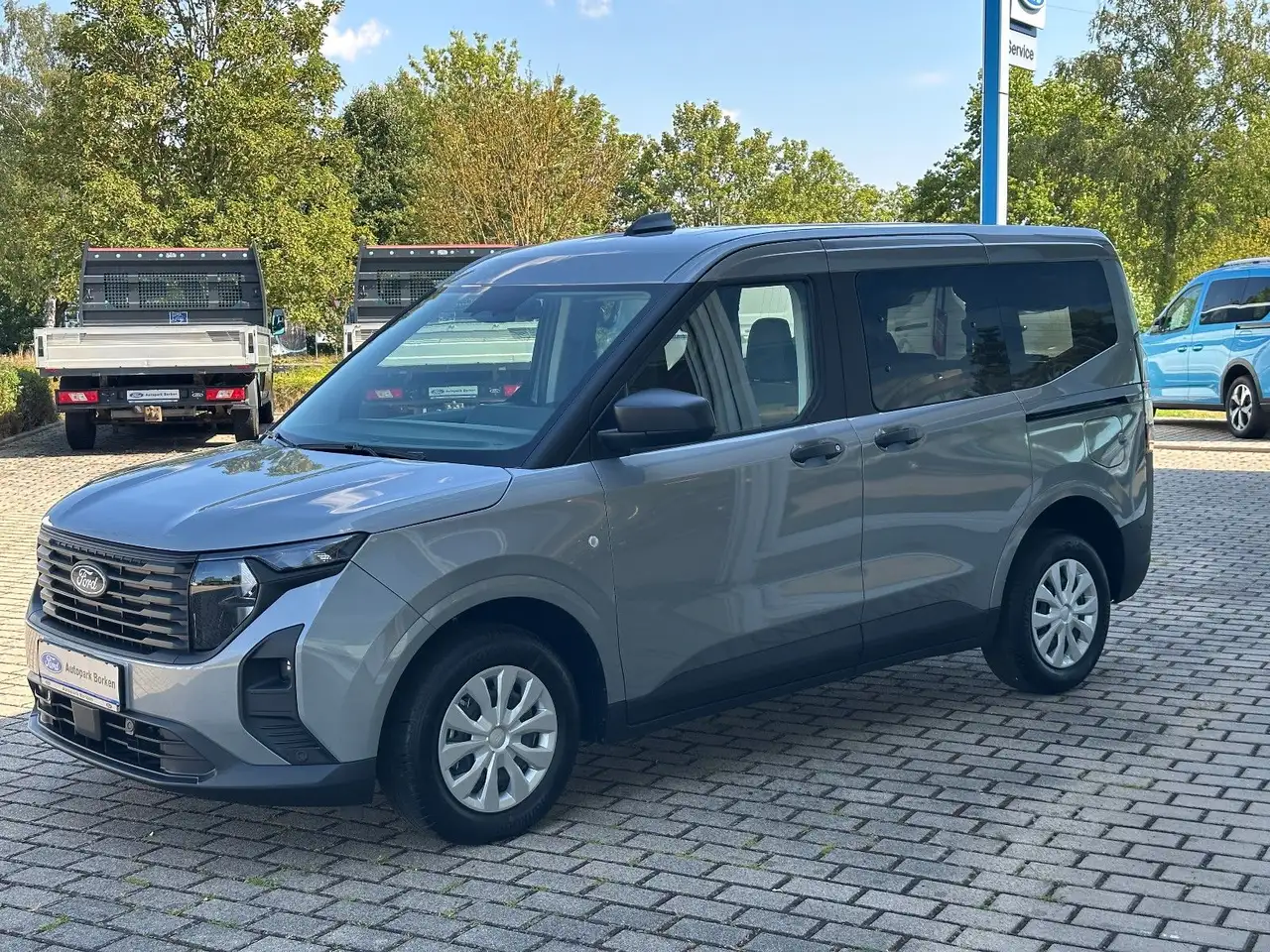 Ford Tourneo Courier 2026 — фото 8