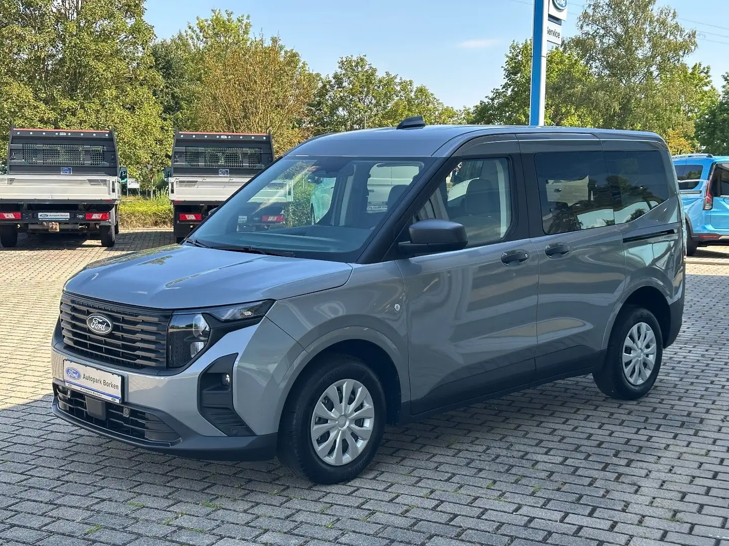 FORD Courier