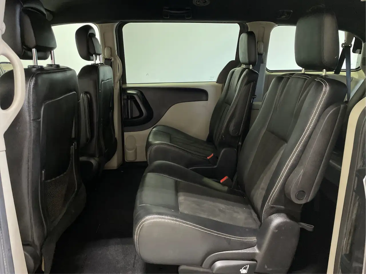 Dodge Grand Caravan снимка Dodge Grand Caravan