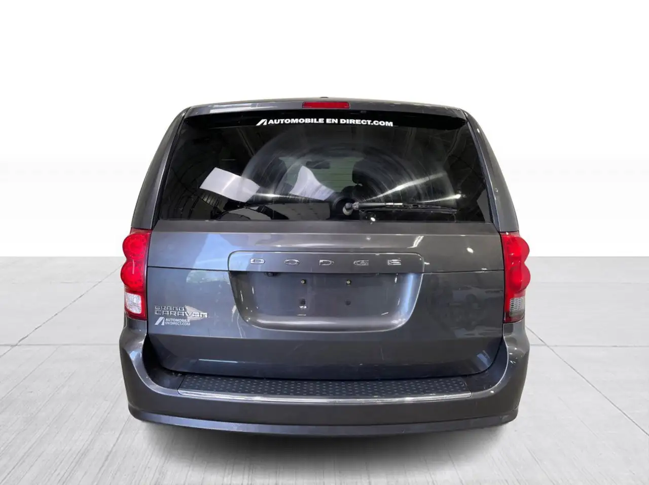 Dodge Grand Caravan снимка Dodge Grand Caravan