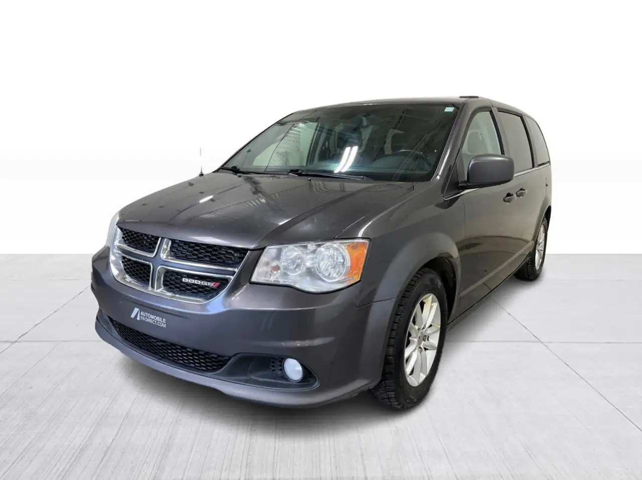 Dodge Grand Caravan снимка Dodge Grand Caravan