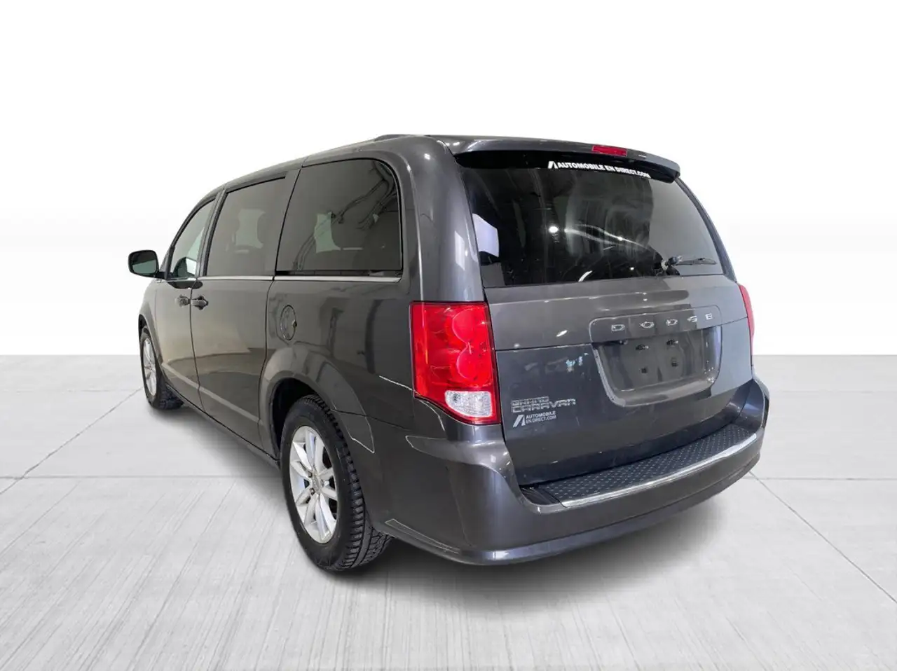 Dodge Grand Caravan снимка Dodge Grand Caravan