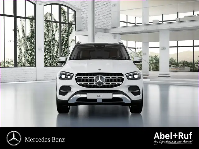 Mercedes-Benz Gle view 2