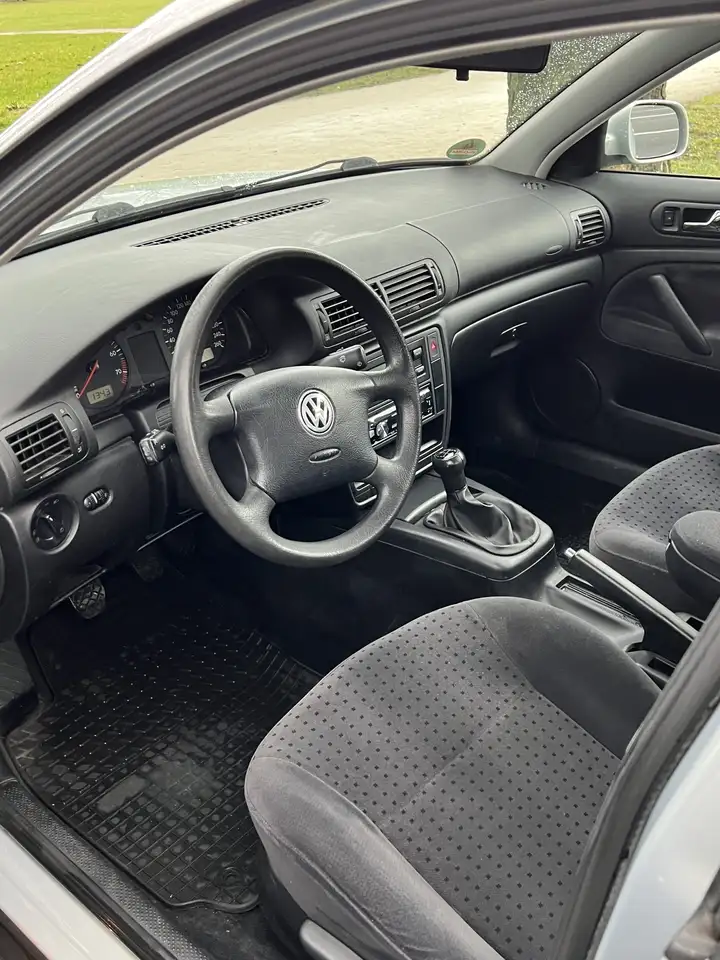 Volkswagen Passat 1.6 Comfortline, foto 4