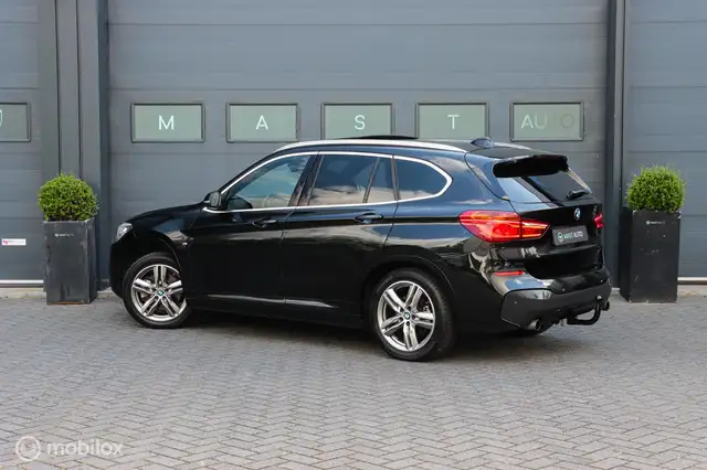 BMW X1 view 13