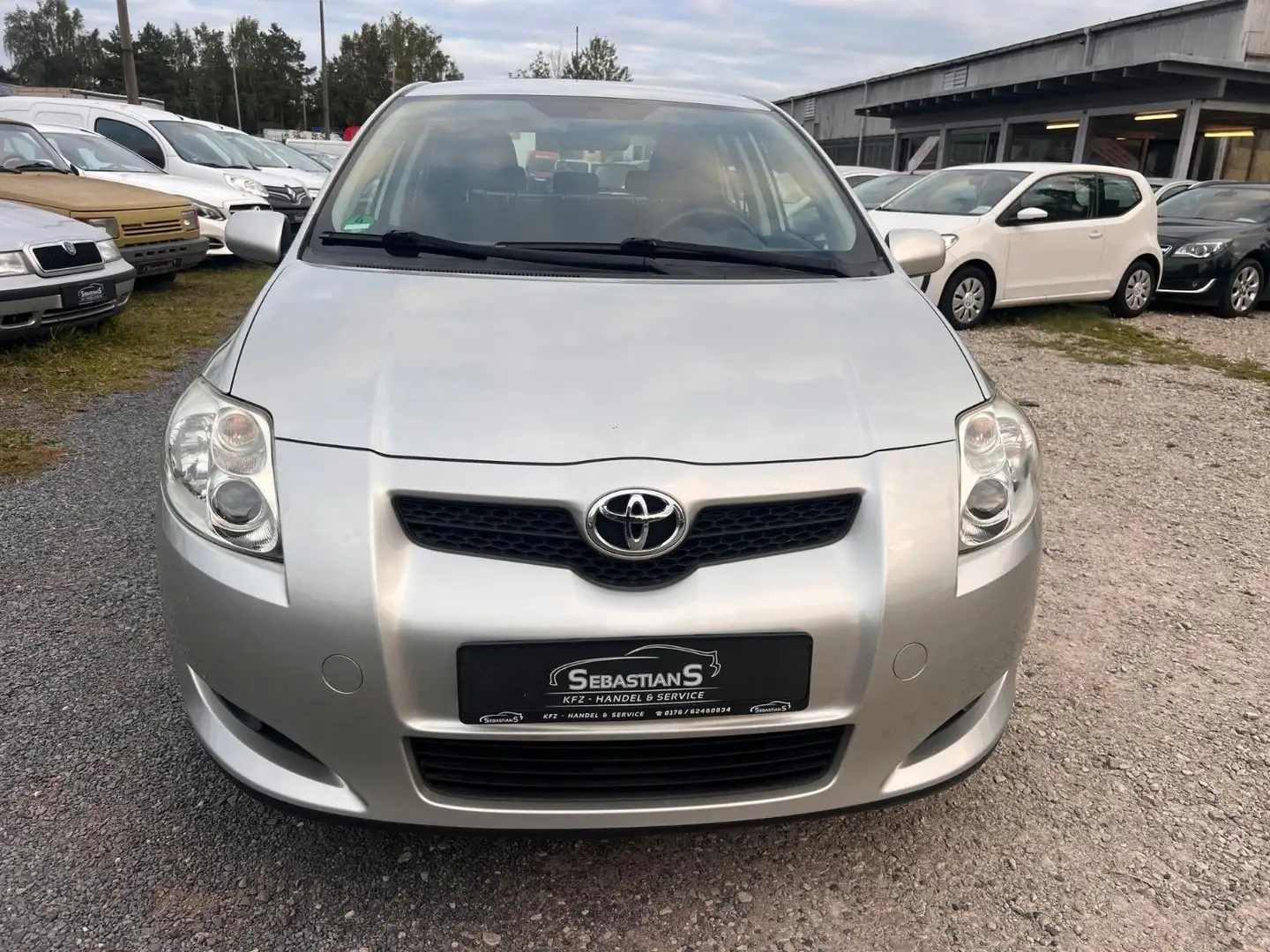 Toyota Auris Sol Klimaautomatik PDC Tempomat Tüv Zilver - 2