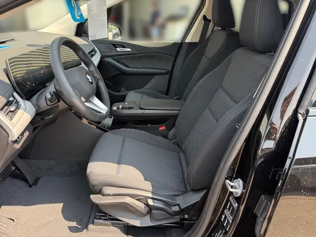 BMW 2 Series view 7