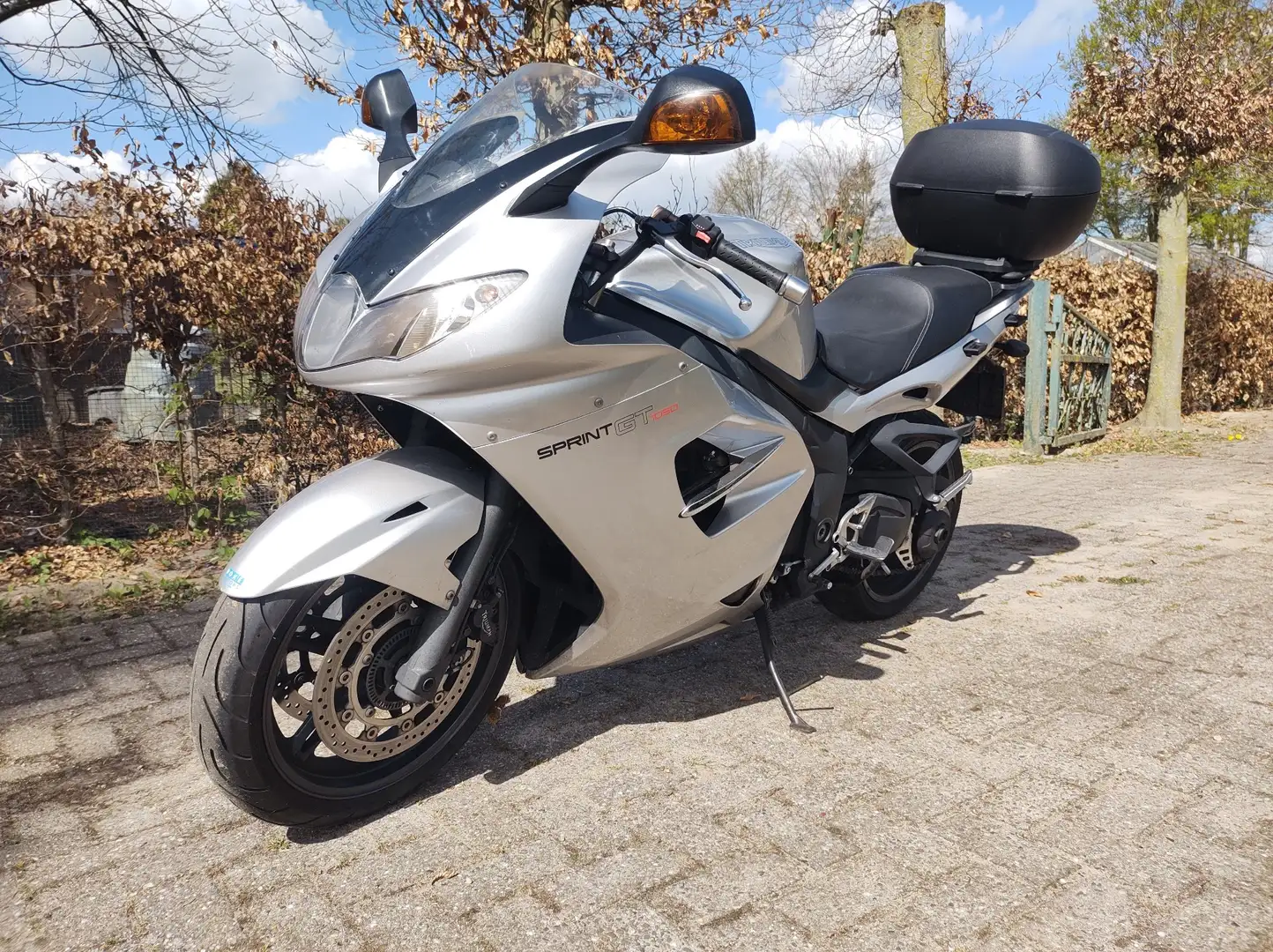 Triumph Sprint GT 1050 2011 Grijs - 1
