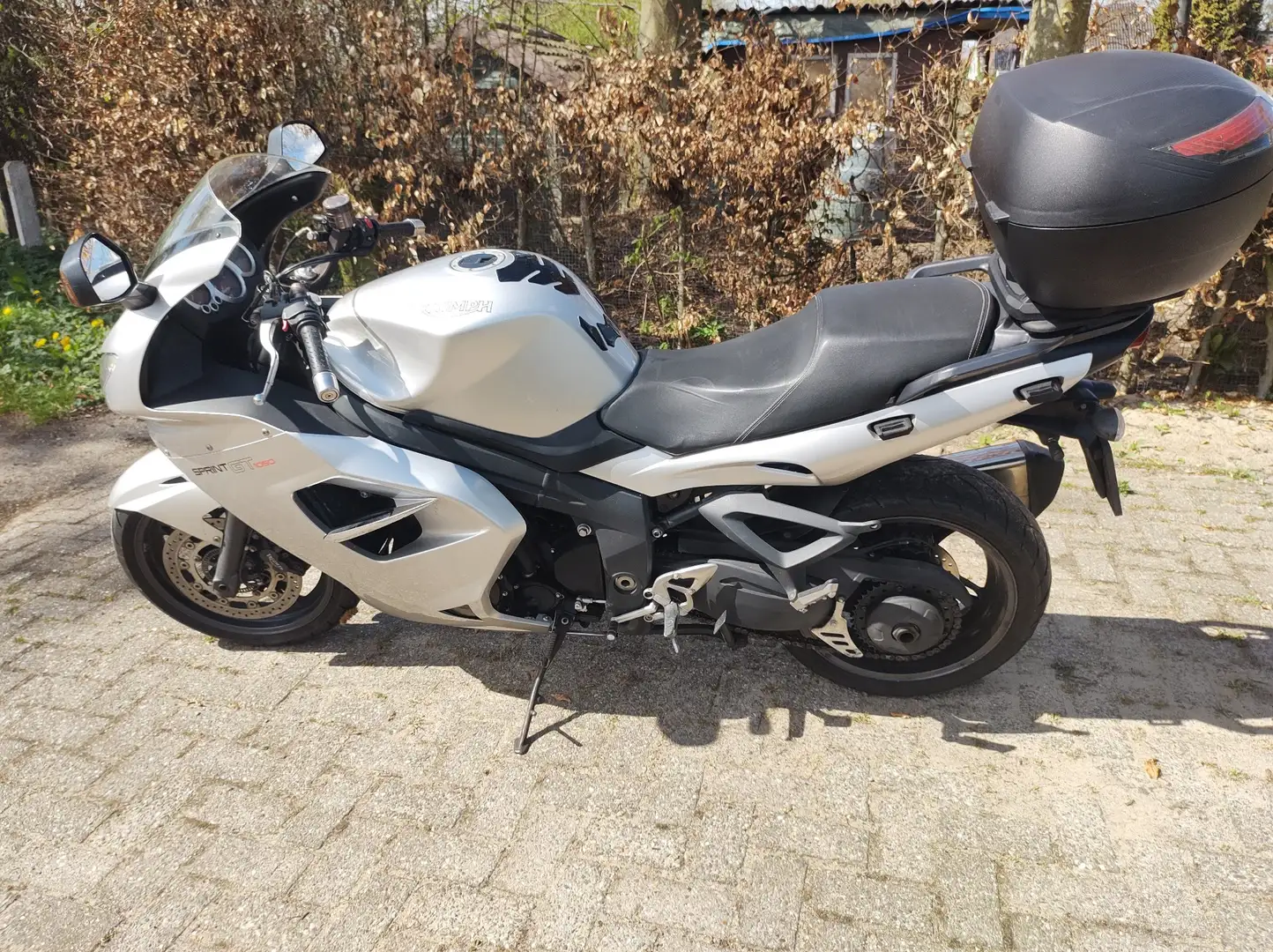 Triumph Sprint GT 1050 2011 Grijs - 2