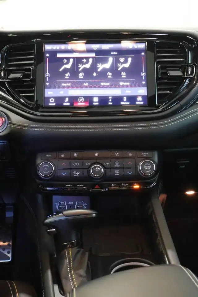Dodge Durango снимка Dodge Durango