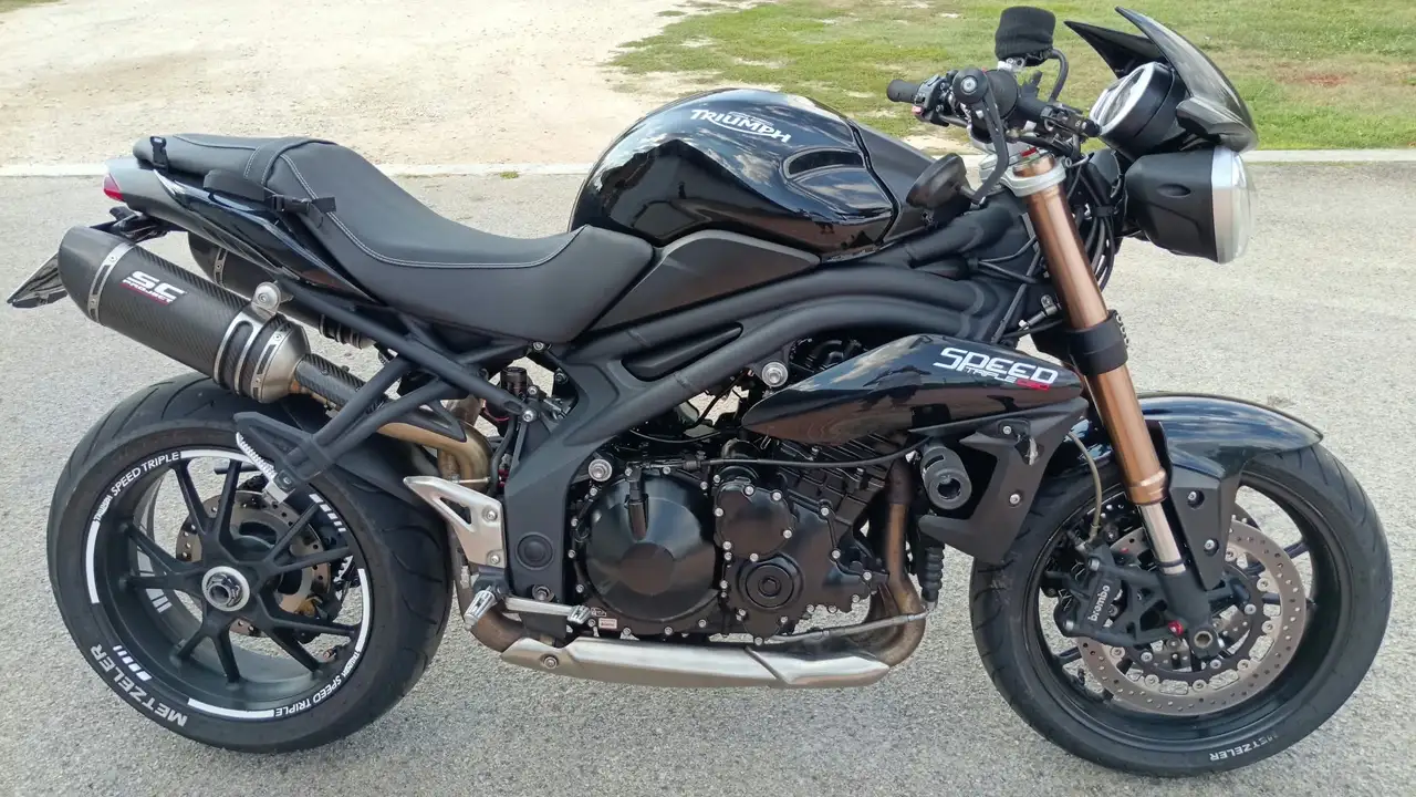 Triumph Speed Triple 1050
