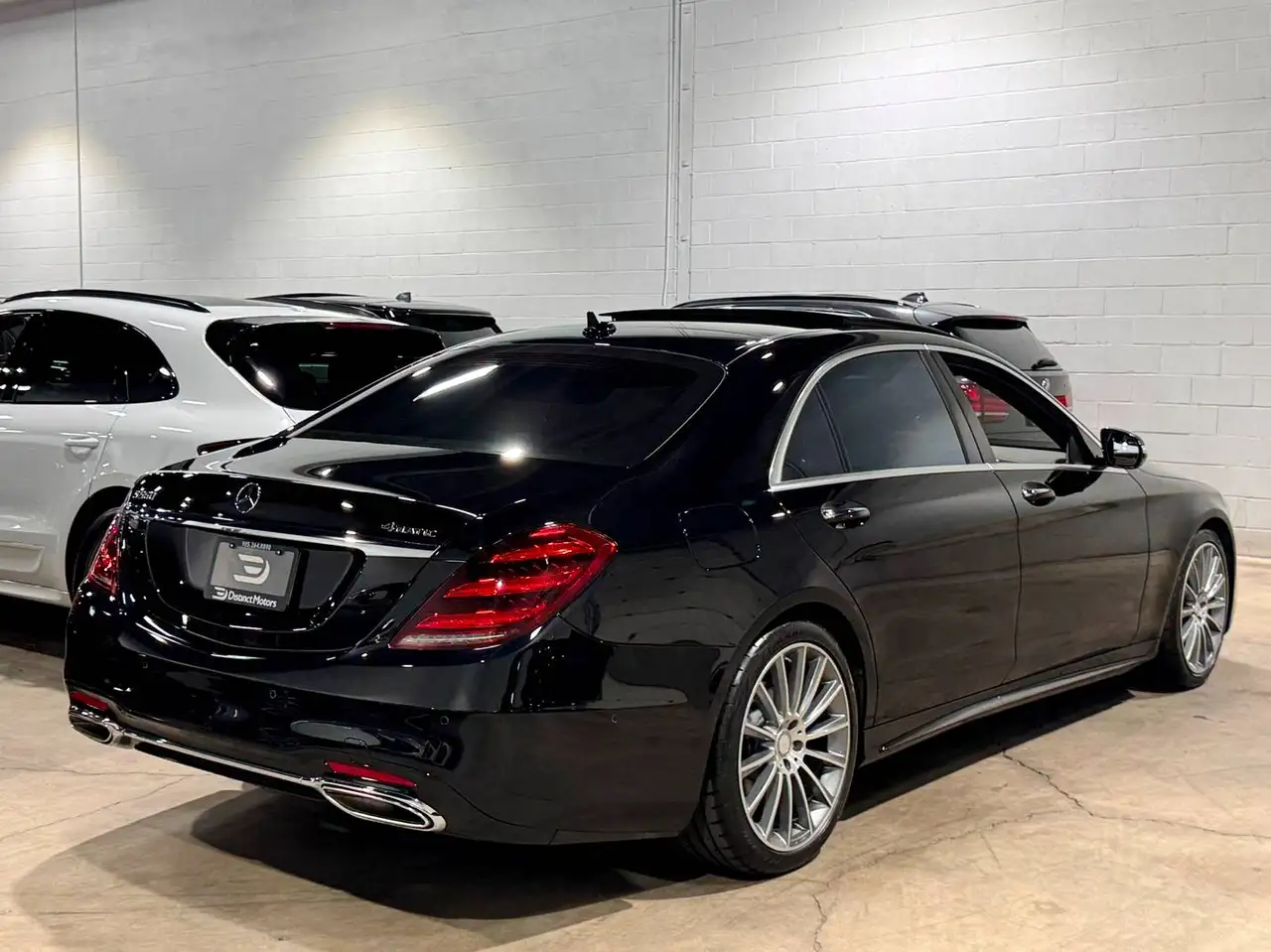 Mercedes-Benz S-Class photo Mercedes-Benz S-Class