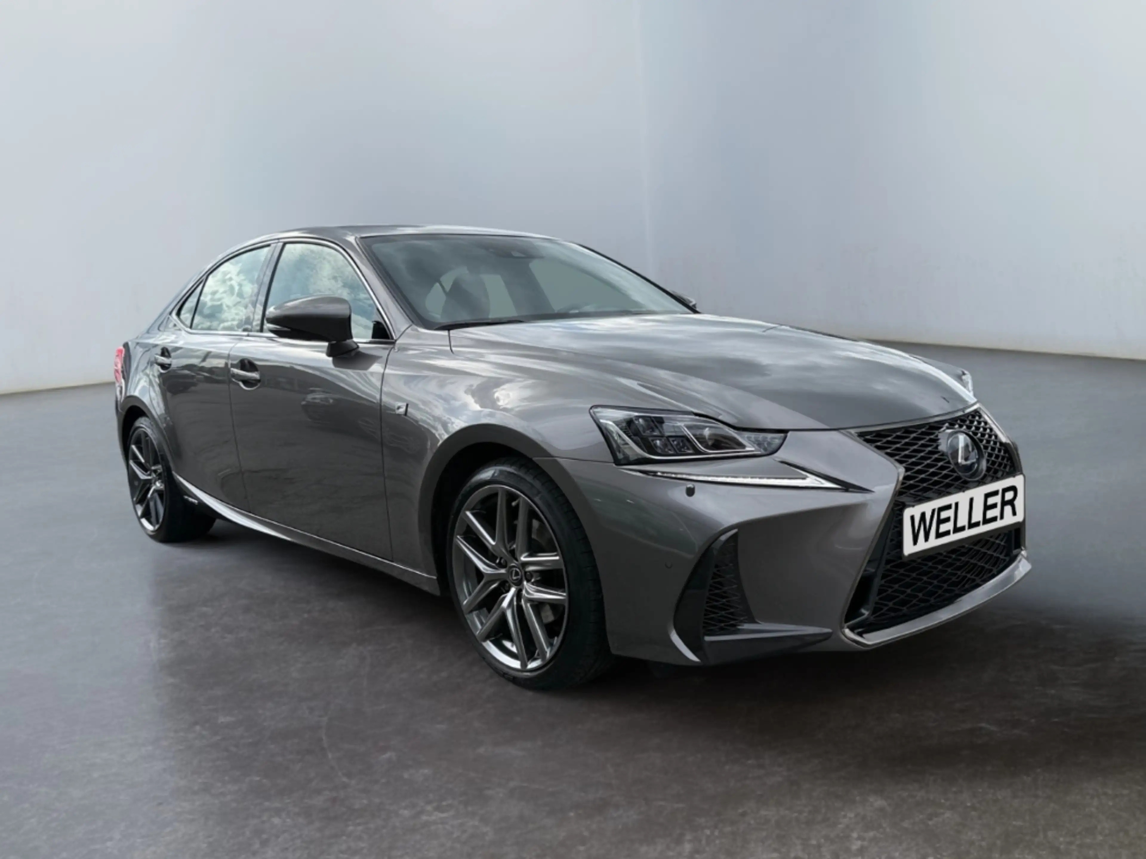 Lexus IS 300 h F SPORT *Levinson*adap Fahrw*CAM*GSD*SHZ* — photo 3