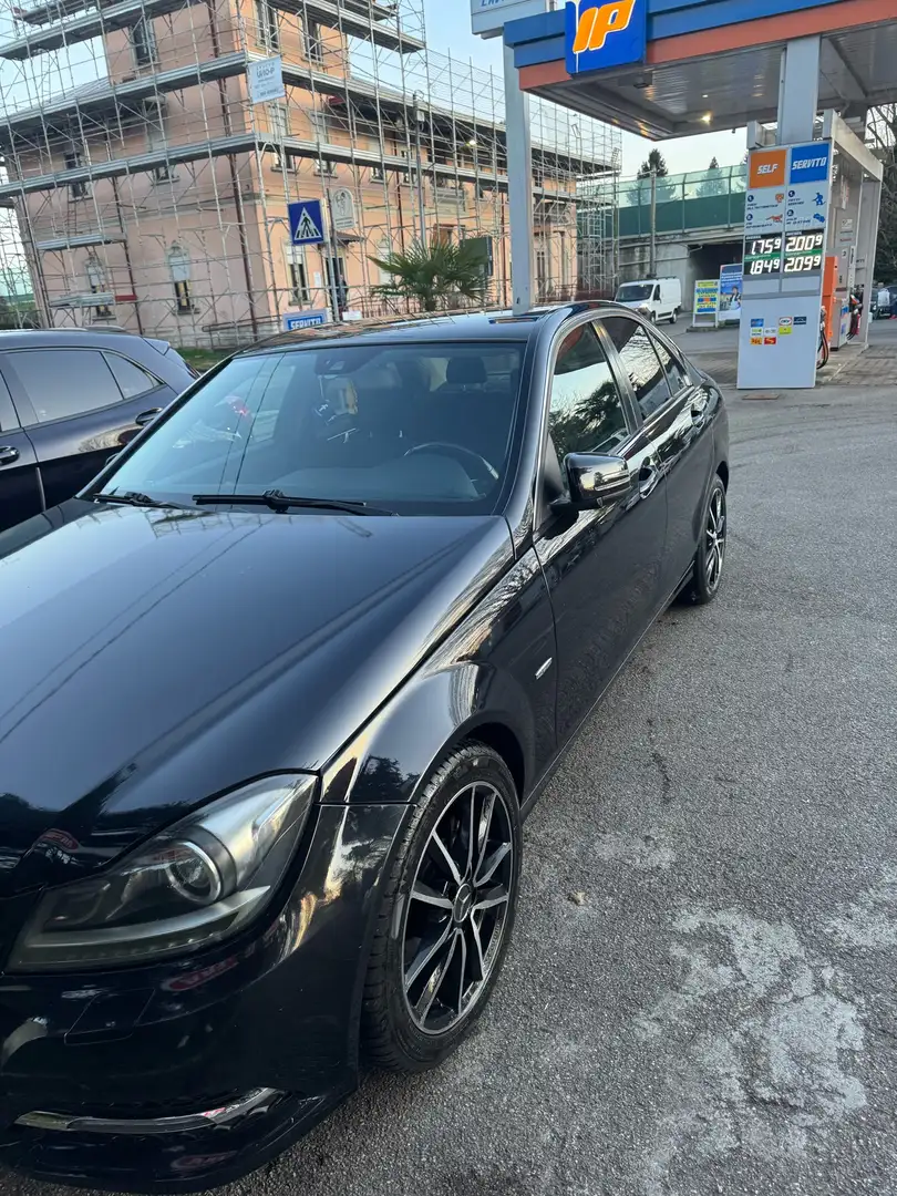 Mercedes-Benz CL 200 mercedes classe c 200 w204 blue efficiency - 1
