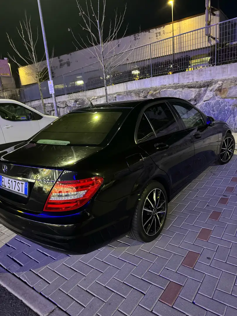 Mercedes-Benz CL 200 mercedes classe c 200 w204 blue efficiency - 2