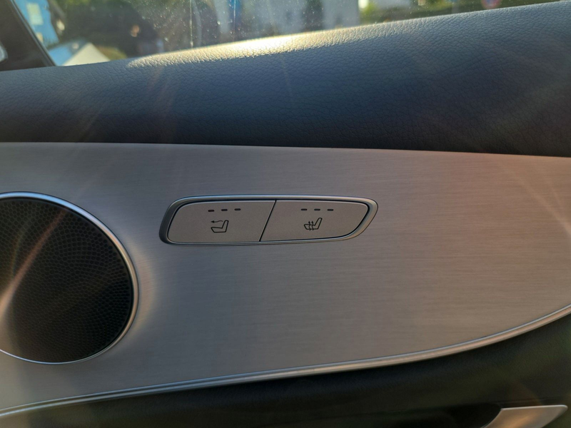 Mercedes-Benz E 200 4Matic Avantgarde  ACC Kamera Aircap — photo 11