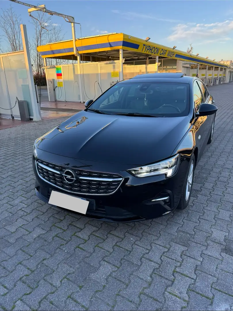 Opel Insignia grandsport business elegance 2.0  diesel 174cv - 1