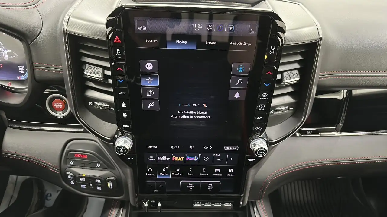 RAM 1500 снимка RAM 1500