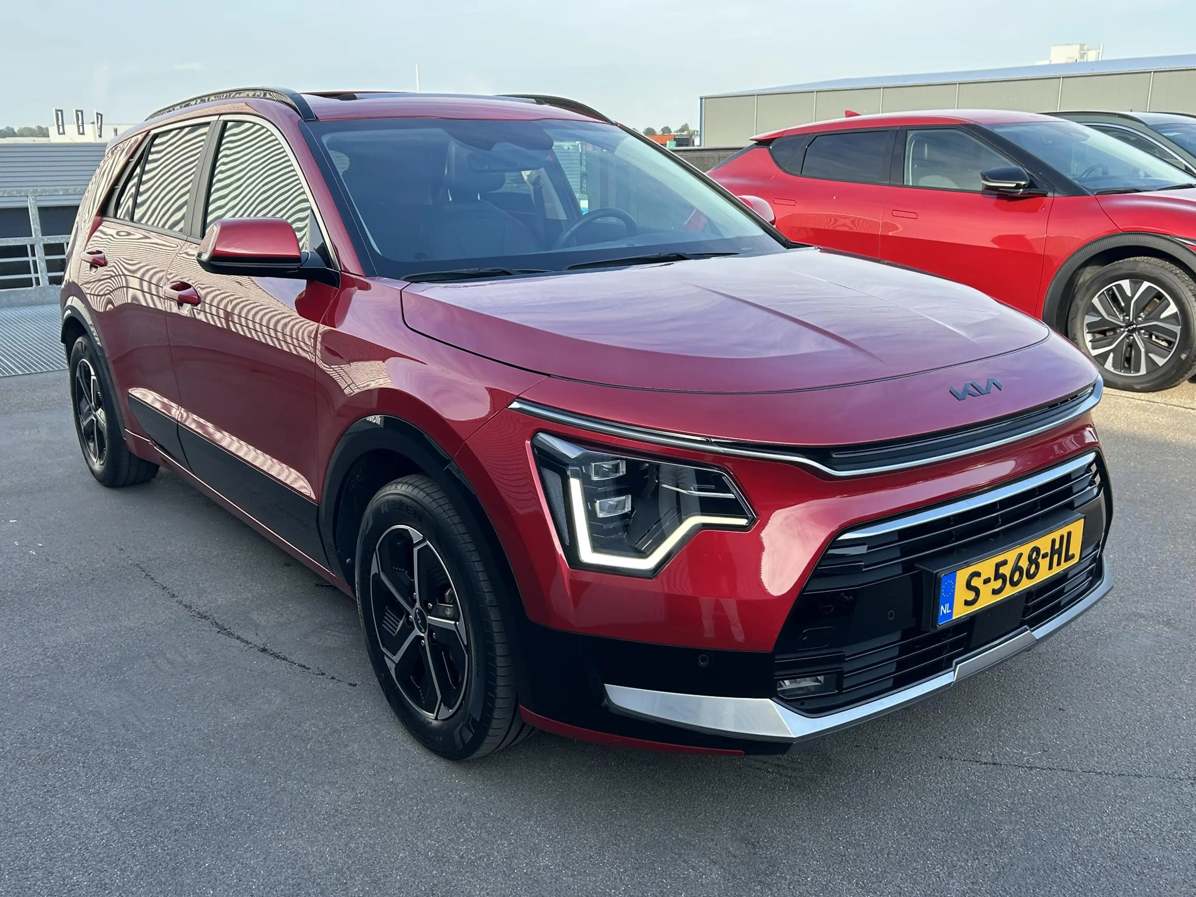Kia Niro 1.6 GDi Hybrid DynamicPlusLine Schuif/kanteldak, 1 — photo 11