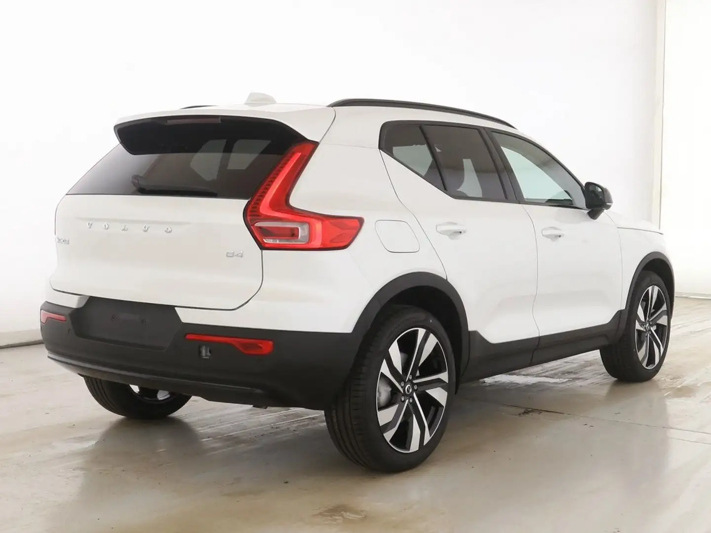 Volvo XC40 B4 DKG Ultra Dark*PANO*FSHZG*360°*ACC Weiß - 2