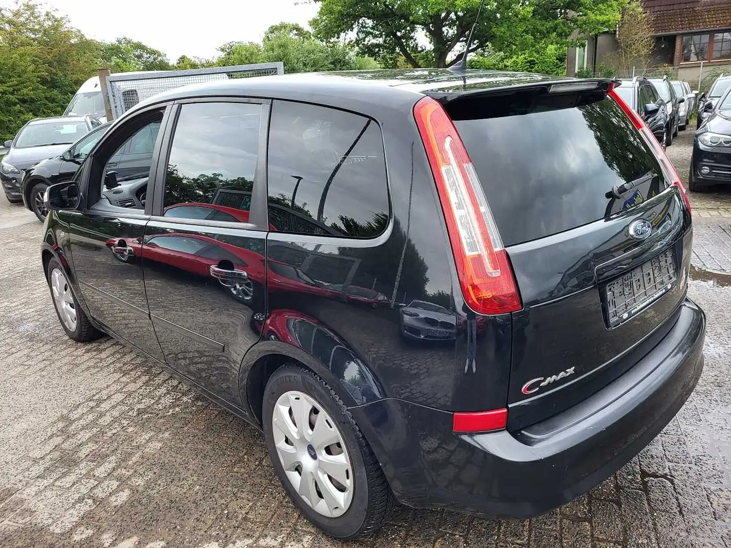 Ford C-Max Diesel 2.0 TDCi DPF Titanium Schwarz - 2