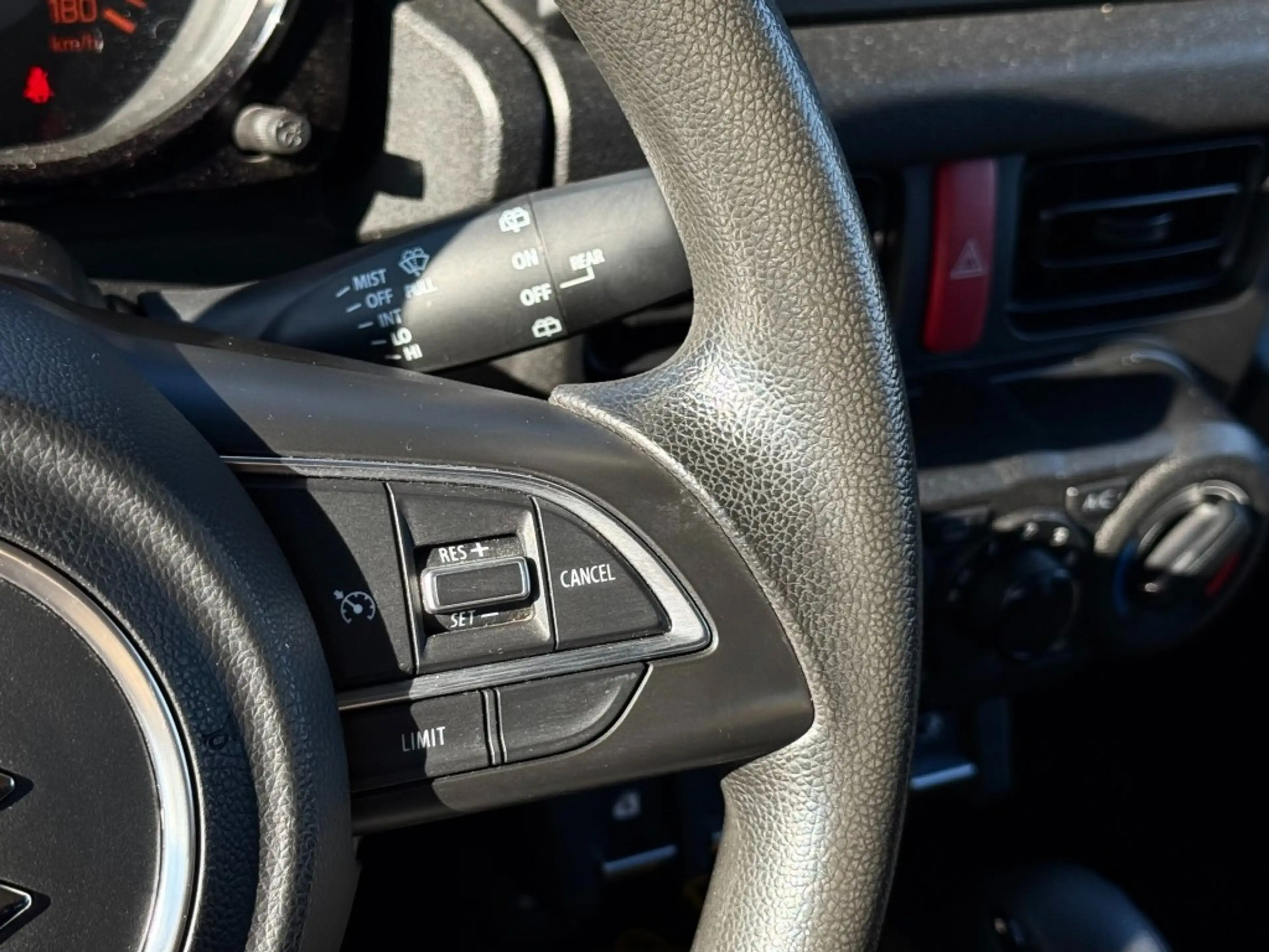 Suzuki Jimny 1.5 SELECT AUTOMAAT 100% ONDERHOUDEN — photo 15