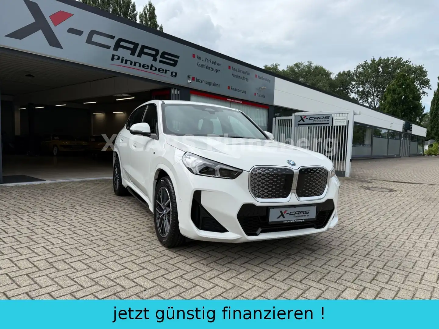BMW iX1 Baureihe iX1 20 eDrive M Sport *WR Белый - 1