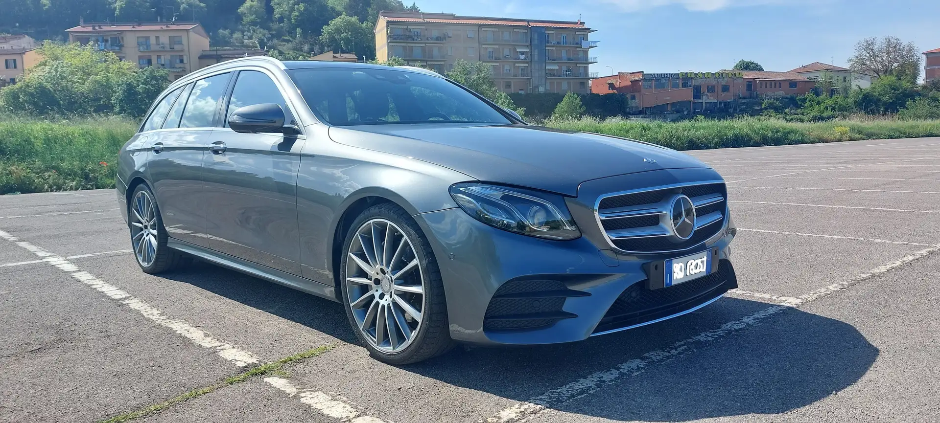 Mercedes-Benz E 220 Classe E - S213 SW SW d Premium Plus auto Grigio - 1