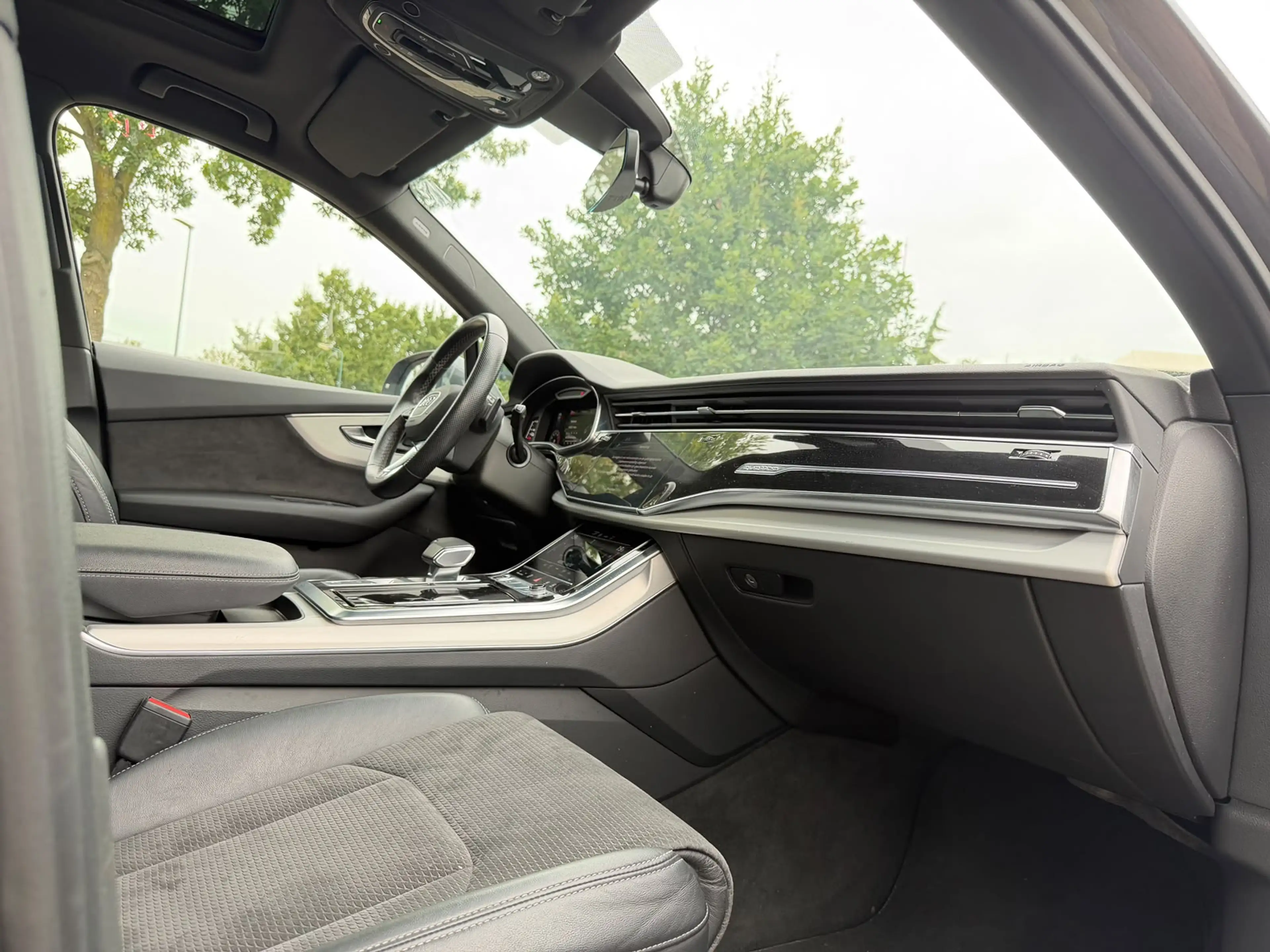 Audi Q7 55 TFSI e quattro Pro Line S Panoramadak Luchtveri — photo 15