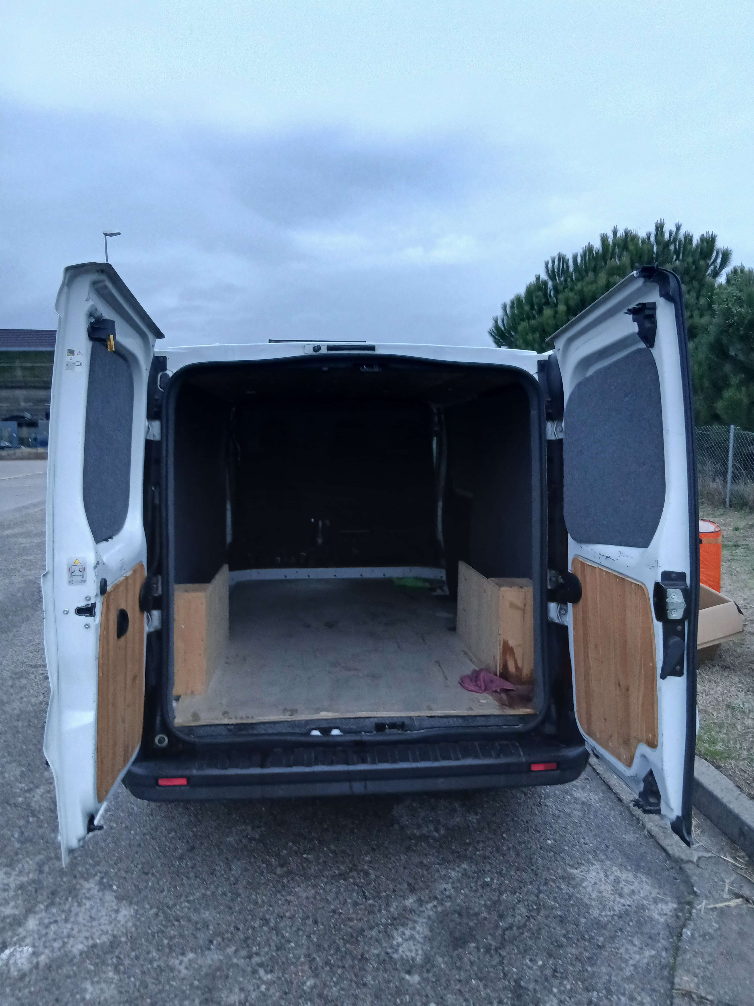 Renault Trafic Trafic Furgón 29 L2H2 Energy dCi TT 92kW - foto 1