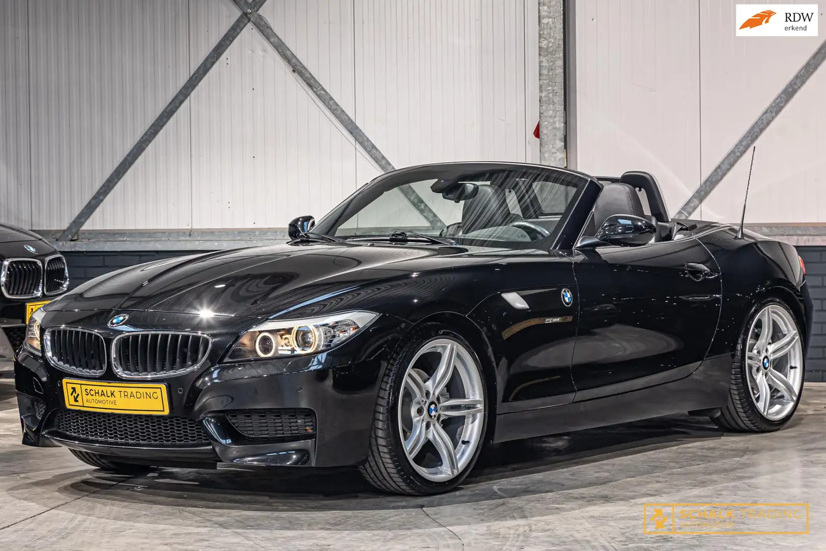 BMW Z4 Roadster SDrive23i Executive|M-Technic|6cyl|Dealer Чорний - 1