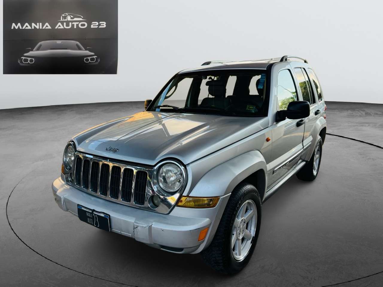 Jeep Cherokee Cherokee III 2006 2.8 crd Limited*AUTOMATICA* GANCIO TRAINO*