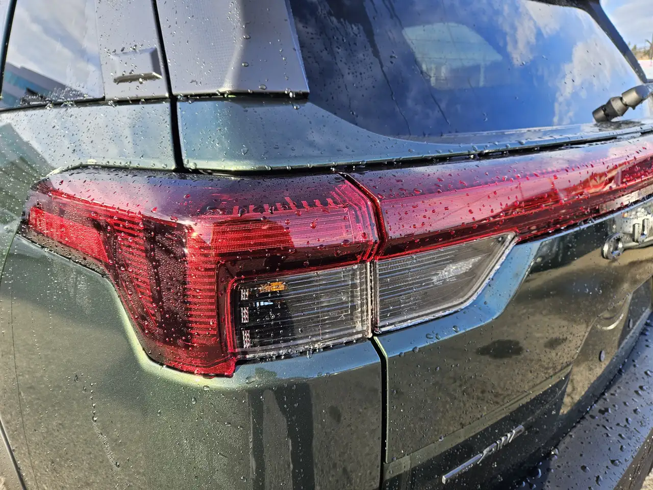 Subaru OUTBACK photo Subaru OUTBACK