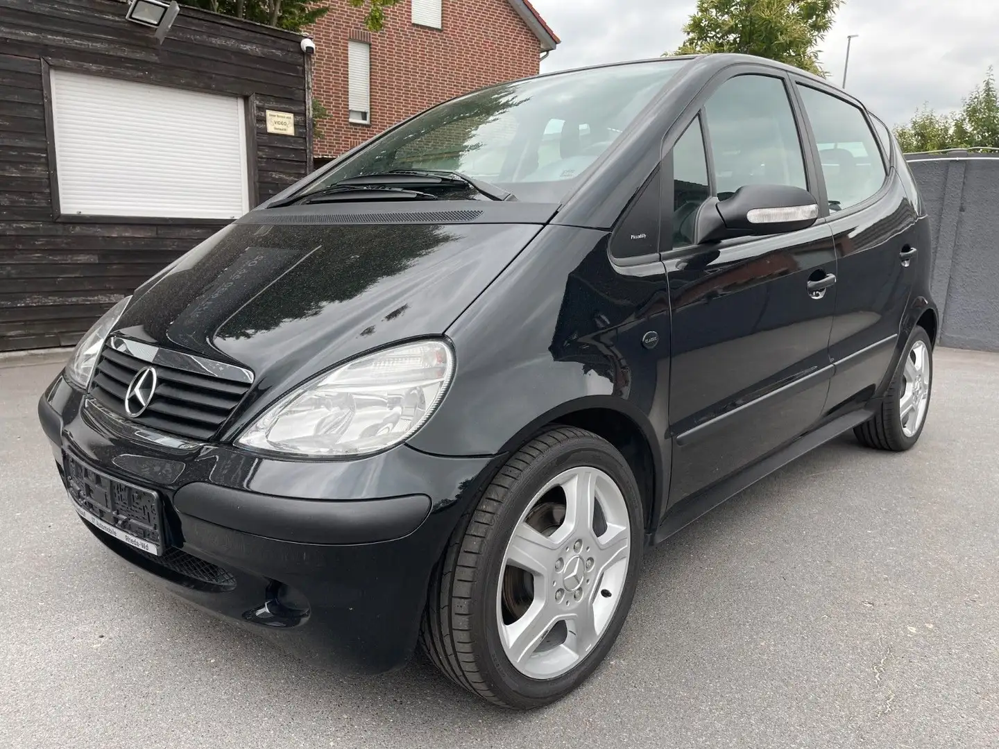 Mercedes-Benz A 140 PICCADILLY 1.HD*SCHHFT*STZHZG*KLIMA*TÜV Noir - 1