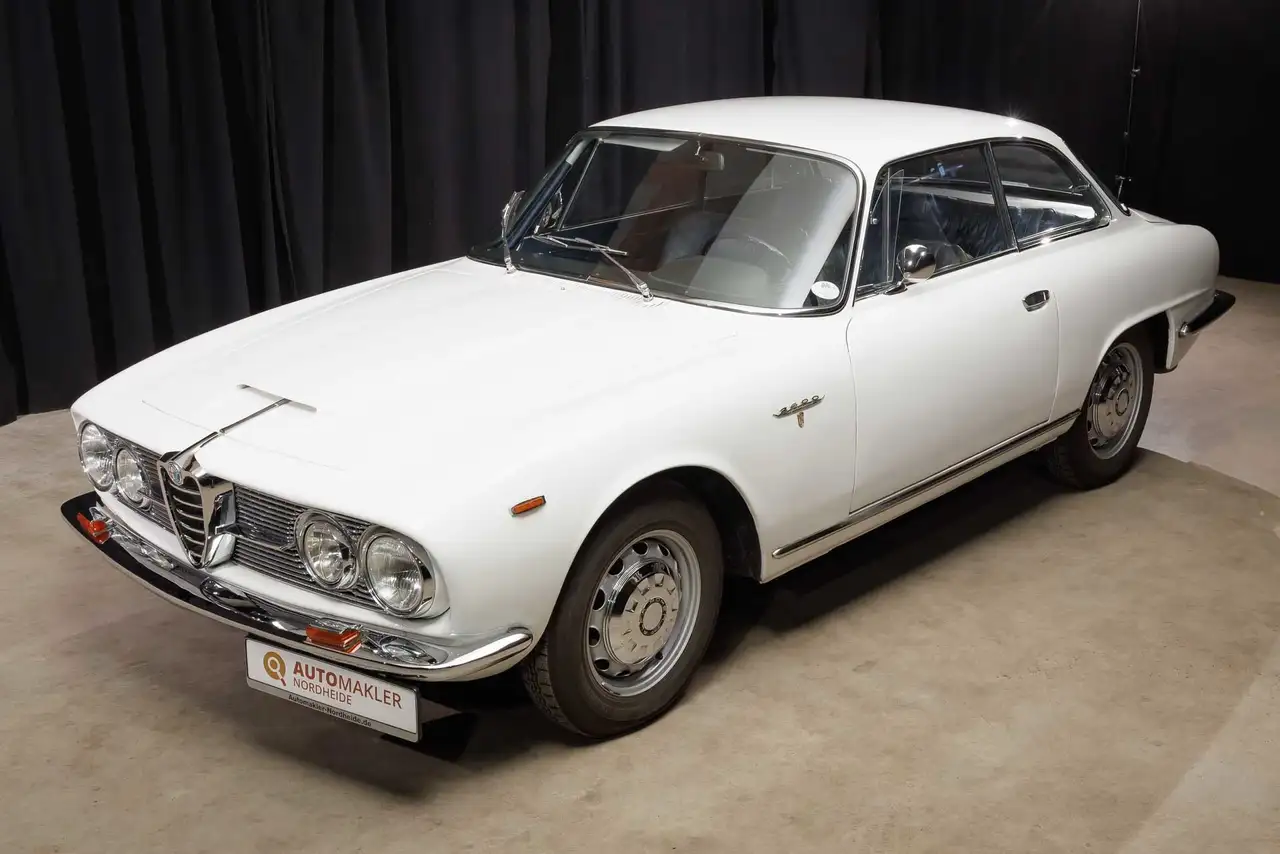 Alfa Romeo Sprint