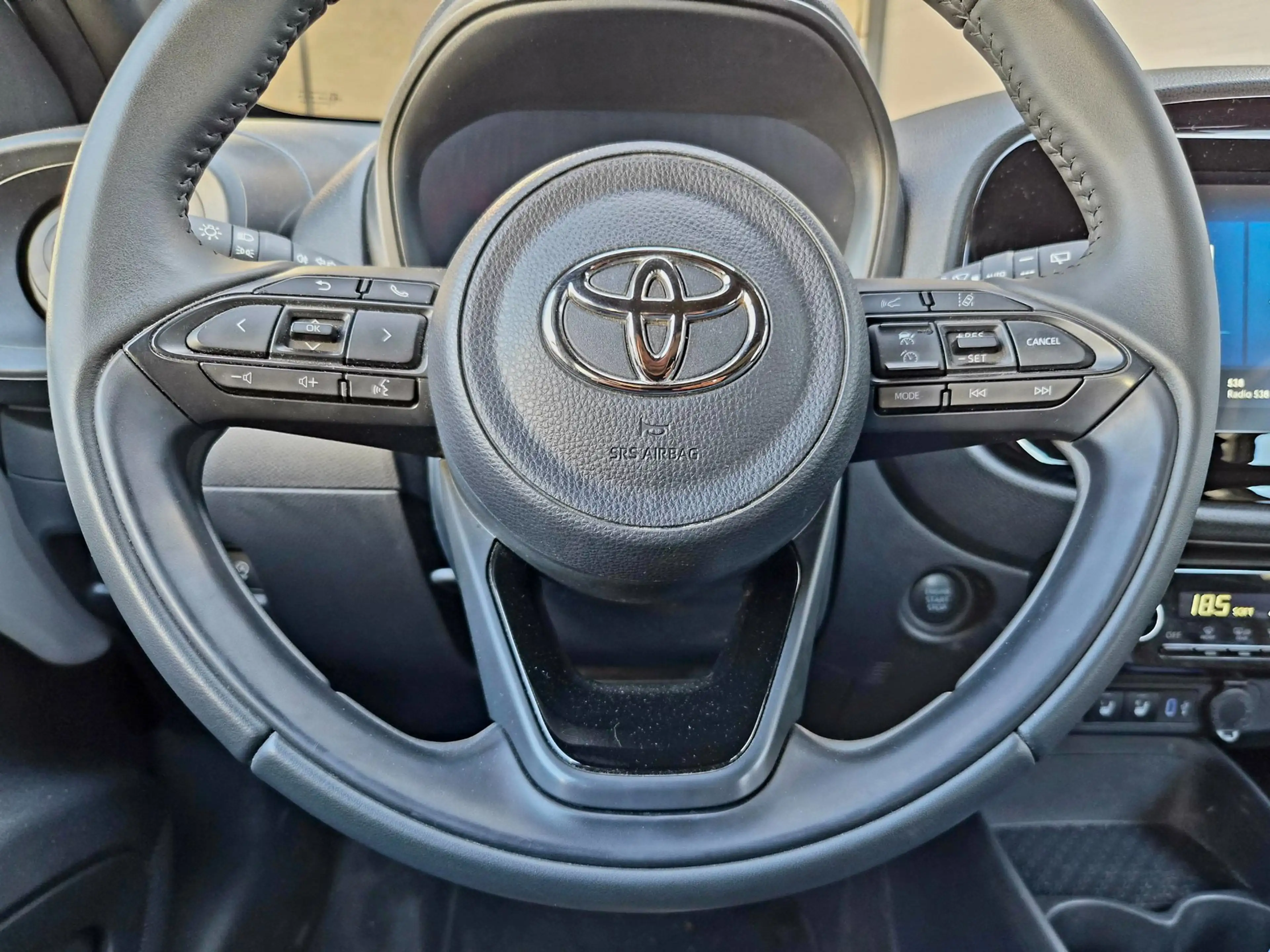 Toyota Aygo X 1.0 VVT-i 72PK S-CVT Play + Keyless|Stoelverw.|LED — photo 23