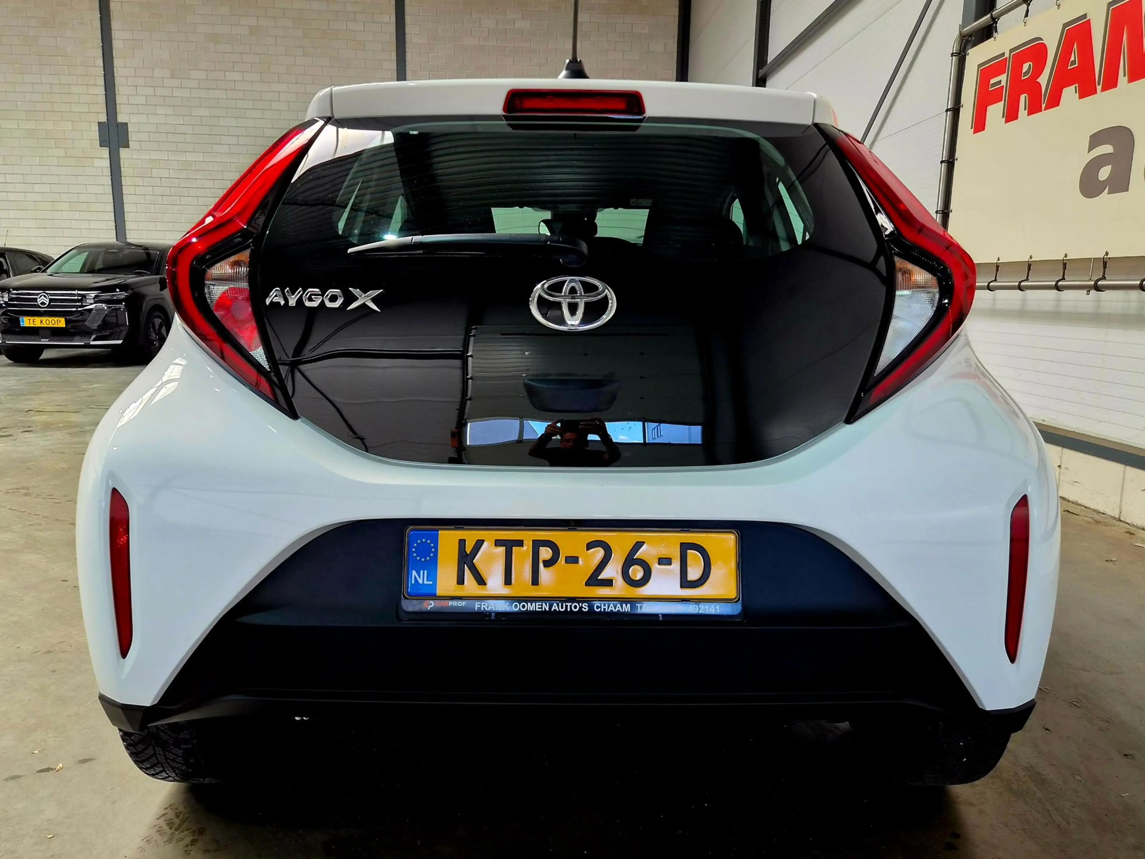 Toyota Aygo X 1.0 VVT-i 72PK S-CVT Play + Keyless|Stoelverw.|LED — photo 10