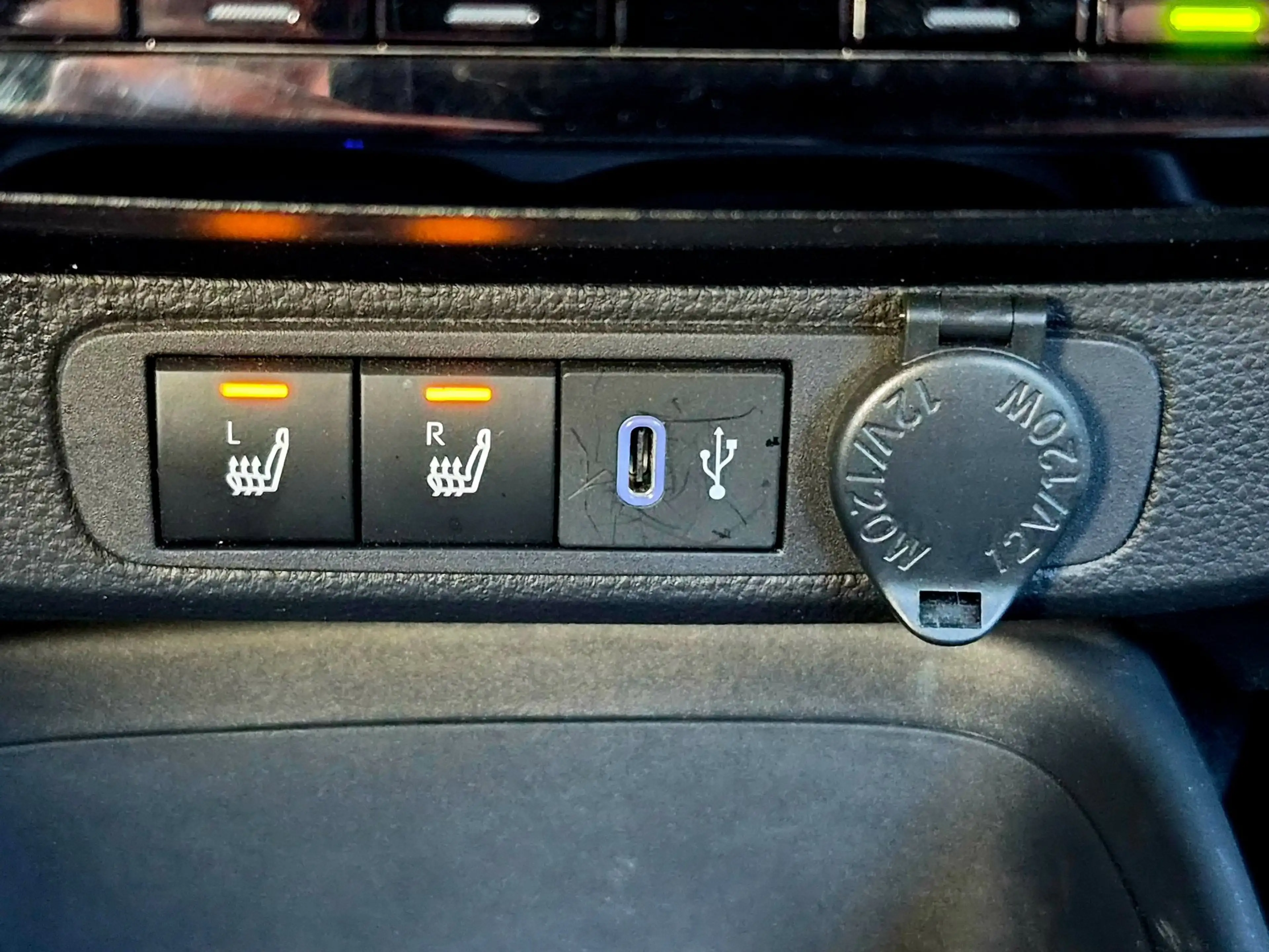 Toyota Aygo X 1.0 VVT-i 72PK S-CVT Play + Keyless|Stoelverw.|LED — photo 29