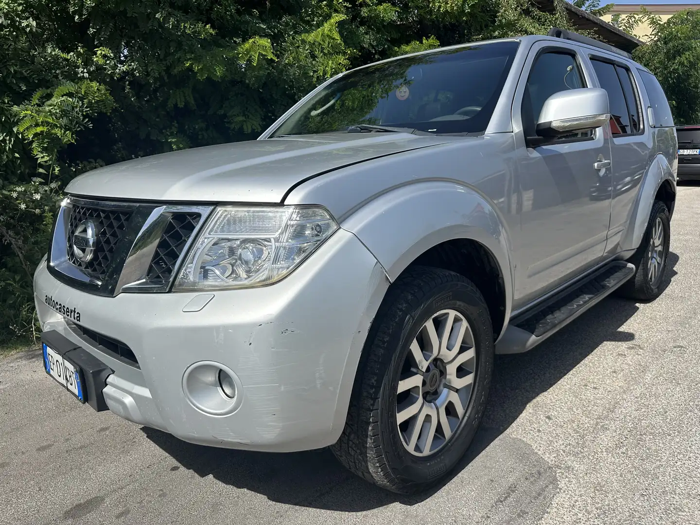 Nissan Pathfinder 2.5 dci LE automatico - 2