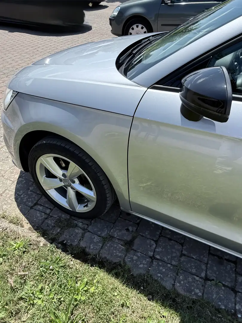Audi A1 Sportback 1.6 TDi Design - 2
