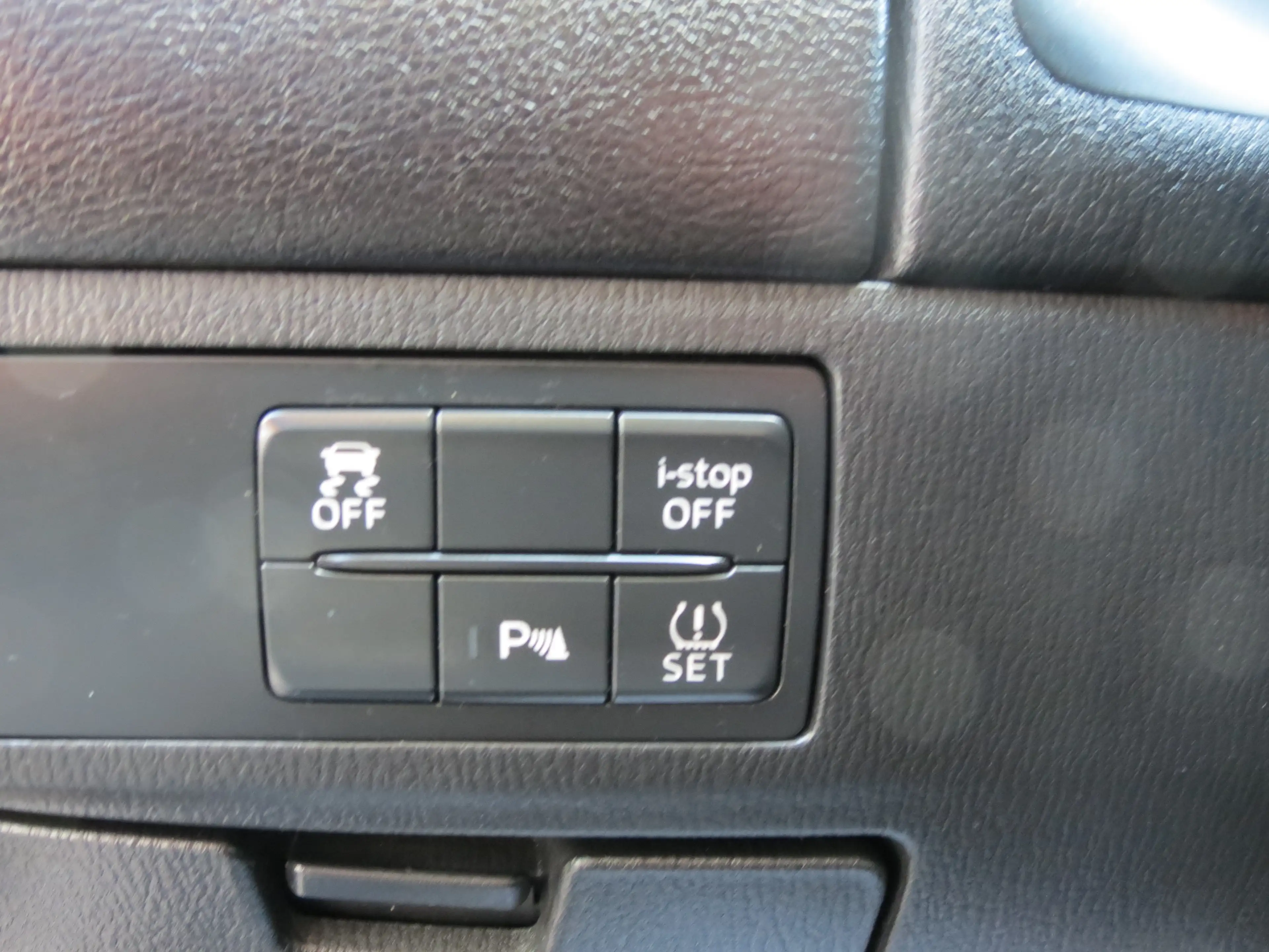 Mazda 6 Kizoku Sportskombi AHK!!LED!! SR+WR!! Vieles mehr! — photo 11