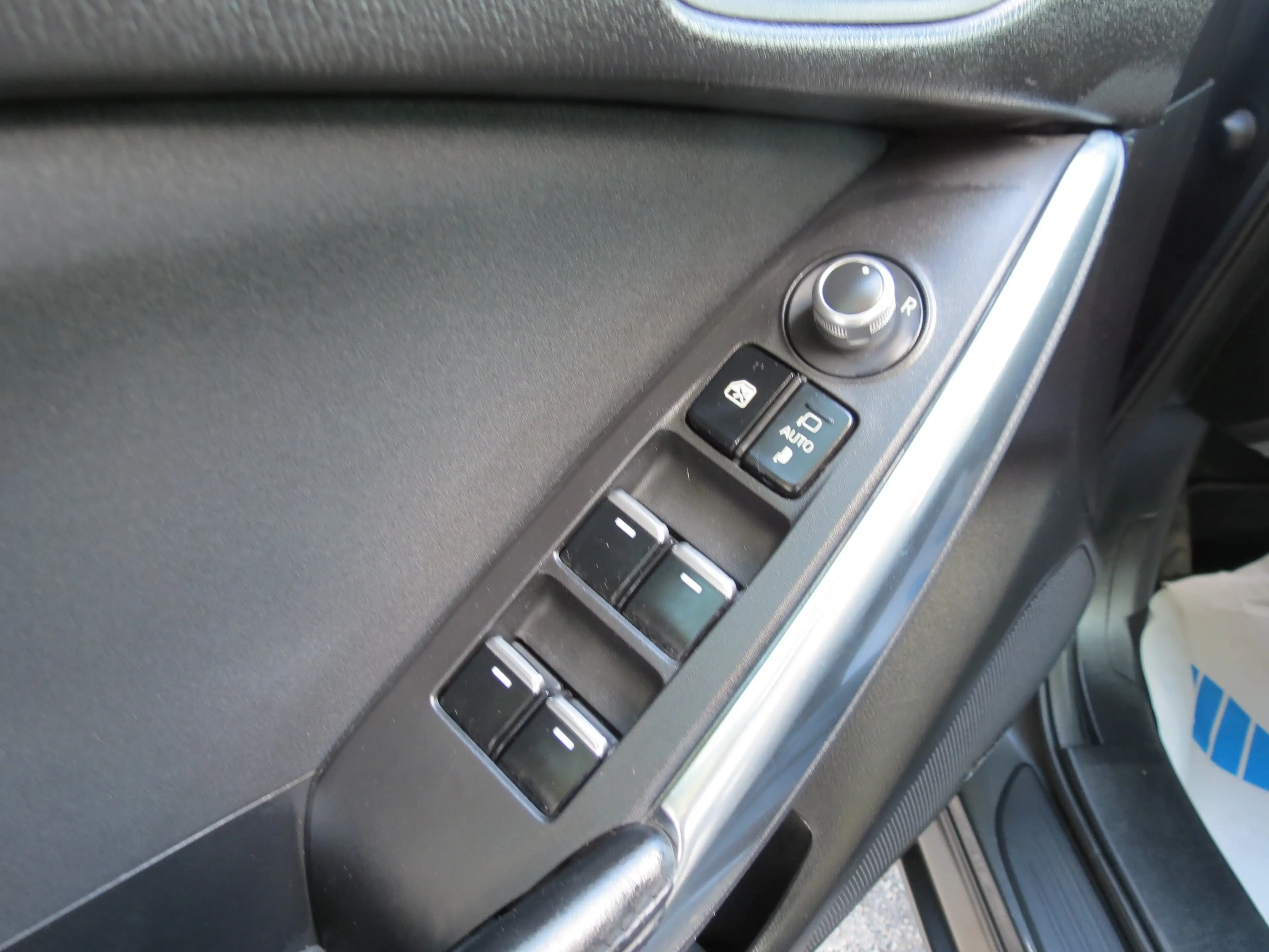 Mazda 6 Kizoku Sportskombi AHK!!LED!! SR+WR!! Vieles mehr! — photo 10
