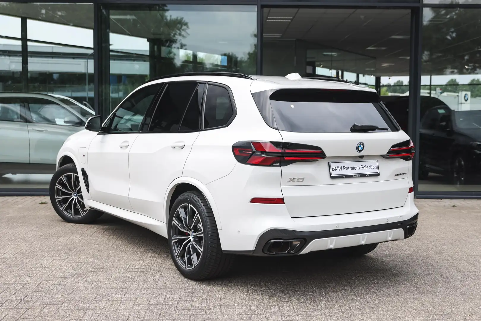 BMW X5 xDrive50e High Executive M Sport Automaat / Panora Wit - 2
