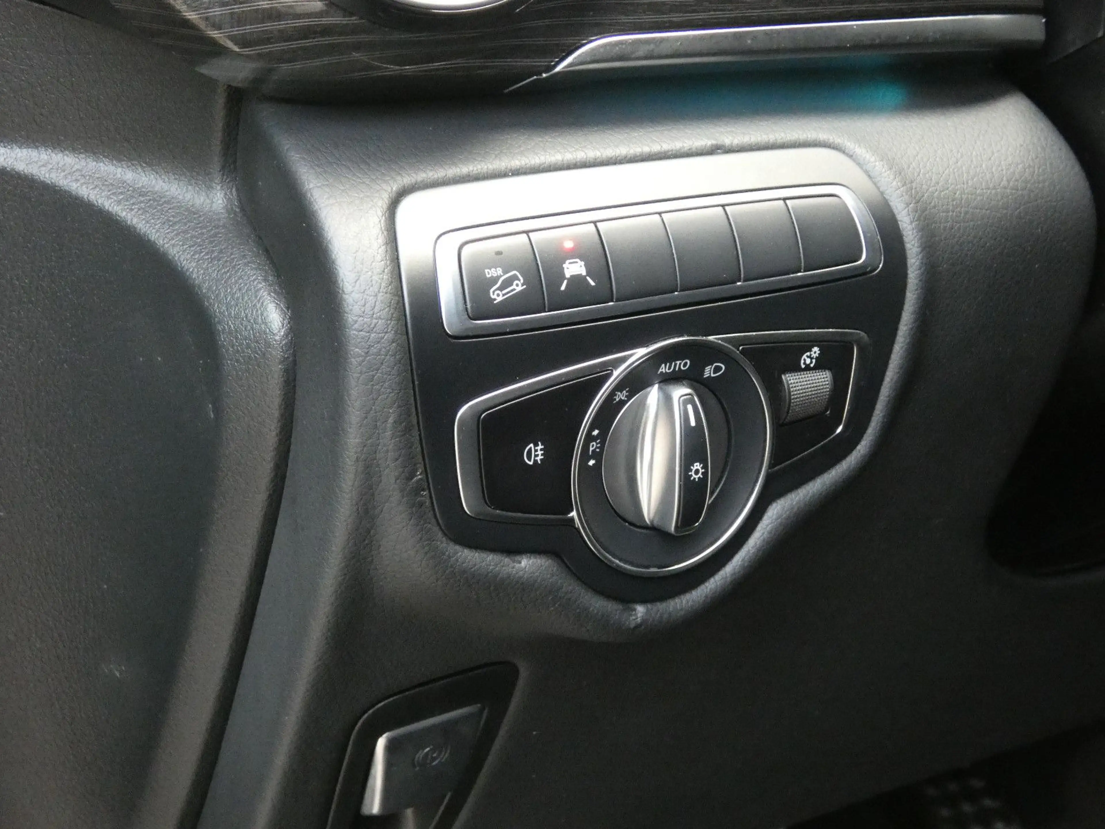 Mercedes-Benz V 300 d 4MATIC Edition Kompakt/StandHZG/LED/18" — photo 11