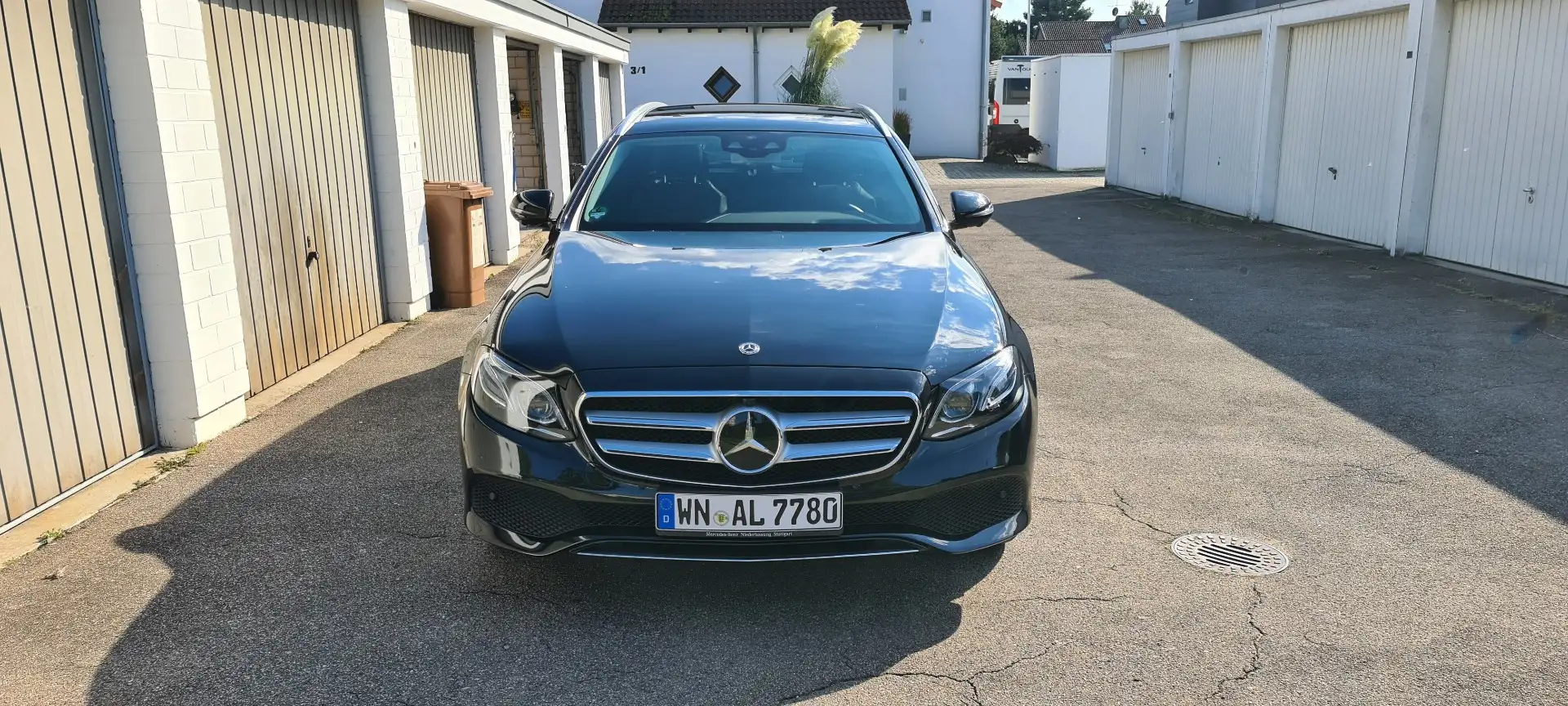 Mercedes-Benz E 400 d 4Matic T 9G-TRONIC Exclusive Negro - 2
